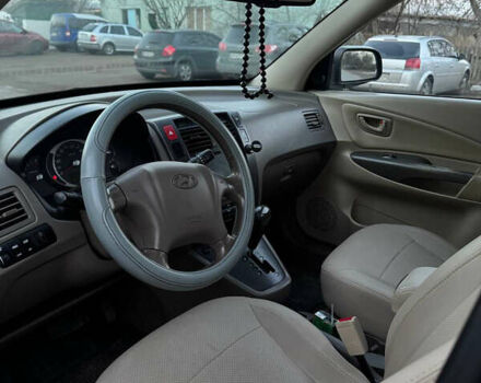 Хендай Туксон, объемом двигателя 2 л и пробегом 360 тыс. км за 6300 $, фото 16 на Automoto.ua