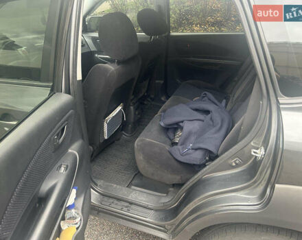 Хендай Туксон, объемом двигателя 2 л и пробегом 213 тыс. км за 8300 $, фото 7 на Automoto.ua