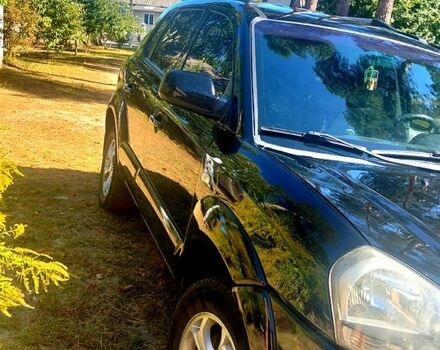 Хендай Туксон, объемом двигателя 2 л и пробегом 287 тыс. км за 8900 $, фото 2 на Automoto.ua