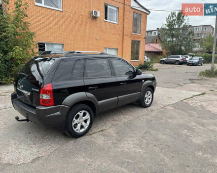 Хендай Туксон, объемом двигателя 2 л и пробегом 207 тыс. км за 6999 $, фото 1 на Automoto.ua
