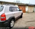 Хендай Туксон, объемом двигателя 2 л и пробегом 247 тыс. км за 8200 $, фото 3 на Automoto.ua
