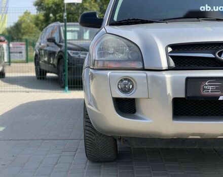 Хендай Туксон 2008 в Бердичеве на Automoto.ua Хендай Туксон, объемом двигателя 2 л и пробегом 196 тыс. км за 7955 $, фото 9 на Automoto.ua