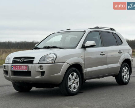 Хендай Туксон, об'ємом двигуна 1.98 л та пробігом 168 тис. км за 8899 $, фото 6 на Automoto.ua