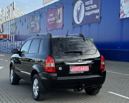 Хендай Туксон, объемом двигателя 2 л и пробегом 225 тыс. км за 8000 $, фото 4 на Automoto.ua