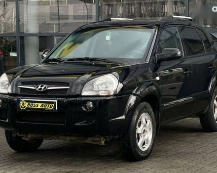 Хендай Туксон, объемом двигателя 2 л и пробегом 244 тыс. км за 9200 $, фото 2 на Automoto.ua