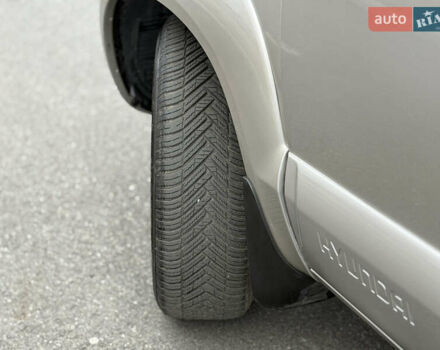 Хендай Туксон, об'ємом двигуна 1.98 л та пробігом 168 тис. км за 8899 $, фото 17 на Automoto.ua