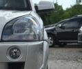 Хендай Туксон, объемом двигателя 2 л и пробегом 201 тыс. км за 8400 $, фото 2 на Automoto.ua