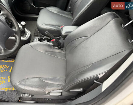 Хендай Туксон, об'ємом двигуна 1.98 л та пробігом 168 тис. км за 8899 $, фото 45 на Automoto.ua