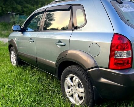 Хендай Туксон, об'ємом двигуна 2 л та пробігом 1000 тис. км за 7999 $, фото 6 на Automoto.ua