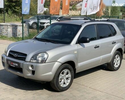 Хендай Туксон 2008 в Бердичеве на Automoto.ua Хендай Туксон, объемом двигателя 2 л и пробегом 196 тыс. км за 7955 $, фото 3 на Automoto.ua