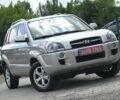 Хендай Туксон, объемом двигателя 2 л и пробегом 201 тыс. км за 8400 $, фото 1 на Automoto.ua