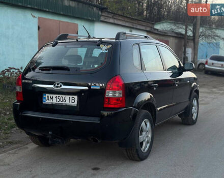 Хендай Туксон, объемом двигателя 2 л и пробегом 360 тыс. км за 6300 $, фото 13 на Automoto.ua