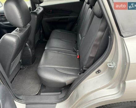 Хендай Туксон, об'ємом двигуна 1.98 л та пробігом 168 тис. км за 8899 $, фото 61 на Automoto.ua