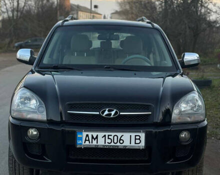 Хендай Туксон, объемом двигателя 2 л и пробегом 360 тыс. км за 6300 $, фото 2 на Automoto.ua