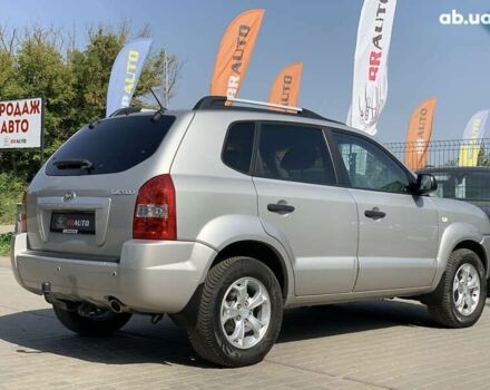Хендай Туксон 2008 в Бердичеве на Automoto.ua Хендай Туксон, объемом двигателя 2 л и пробегом 196 тыс. км за 7955 $, фото 13 на Automoto.ua