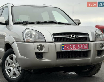 Хендай Туксон, об'ємом двигуна 1.98 л та пробігом 168 тис. км за 8899 $, фото 10 на Automoto.ua