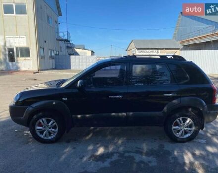 Хендай Туксон, об'ємом двигуна 1.98 л та пробігом 270 тис. км за 8650 $, фото 3 на Automoto.ua