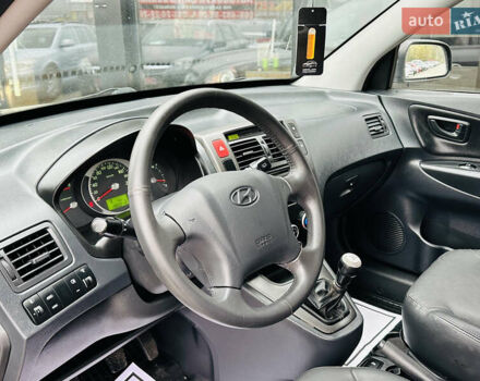 Хендай Туксон, объемом двигателя 2 л и пробегом 190 тыс. км за 8900 $, фото 17 на Automoto.ua