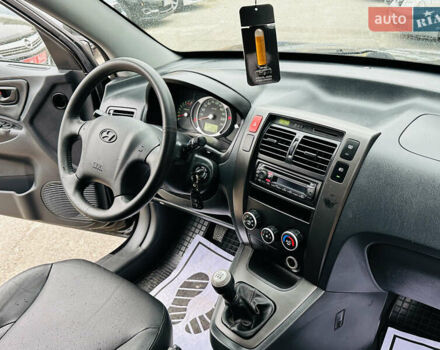 Хендай Туксон, объемом двигателя 2 л и пробегом 190 тыс. км за 8900 $, фото 34 на Automoto.ua