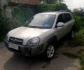 Хендай Туксон, об'ємом двигуна 2 л та пробігом 204 тис. км за 8000 $, фото 2 на Automoto.ua