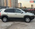 Хендай Туксон, объемом двигателя 2 л и пробегом 163 тыс. км за 8300 $, фото 2 на Automoto.ua