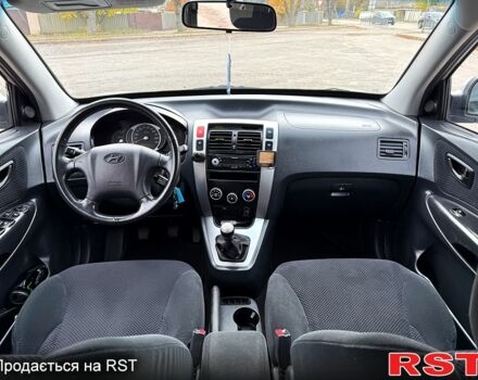 Хендай Туксон, объемом двигателя 2 л и пробегом 213 тыс. км за 8000 $, фото 8 на Automoto.ua
