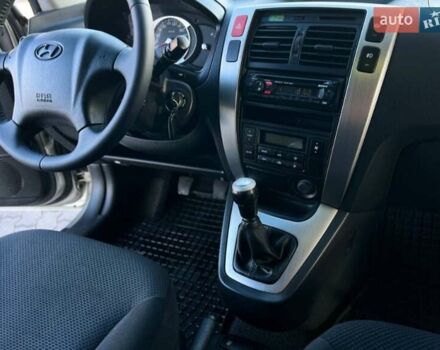 Хендай Туксон, объемом двигателя 0 л и пробегом 166 тыс. км за 8999 $, фото 6 на Automoto.ua