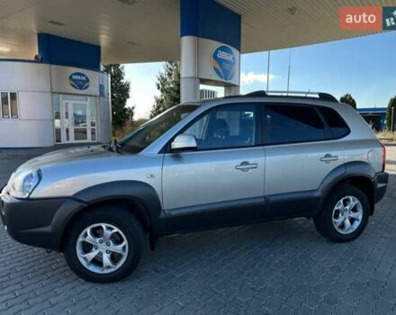 Хендай Туксон, объемом двигателя 0 л и пробегом 166 тыс. км за 8999 $, фото 3 на Automoto.ua