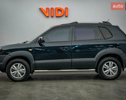 Хендай Туксон, объемом двигателя 2 л и пробегом 209 тыс. км за 9839 $, фото 2 на Automoto.ua