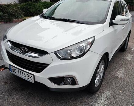Хендай Туксон, об'ємом двигуна 2 л та пробігом 105 тис. км за 15000 $, фото 3 на Automoto.ua