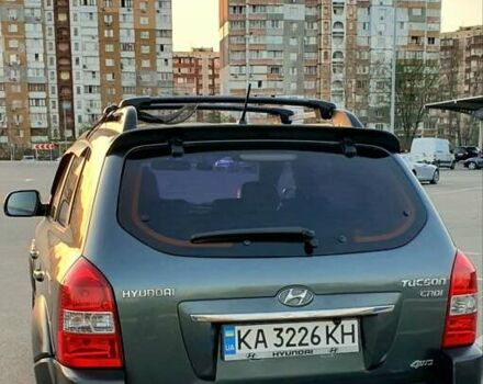 Хендай Туксон, об'ємом двигуна 2 л та пробігом 246 тис. км за 12500 $, фото 1 на Automoto.ua