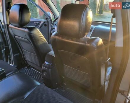 Хендай Туксон, объемом двигателя 2 л и пробегом 213 тыс. км за 10400 $, фото 96 на Automoto.ua