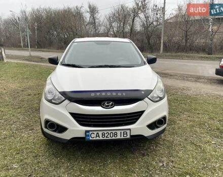 Хендай Туксон, об'ємом двигуна 1.7 л та пробігом 190 тис. км за 13500 $, фото 1 на Automoto.ua