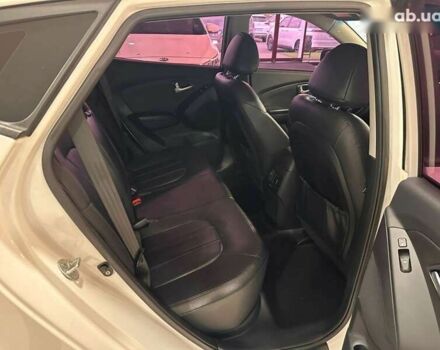 Хендай Туксон, об'ємом двигуна 2 л та пробігом 161 тис. км за 15500 $, фото 19 на Automoto.ua