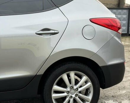 Хендай Туксон, объемом двигателя 2 л и пробегом 187 тыс. км за 14700 $, фото 11 на Automoto.ua