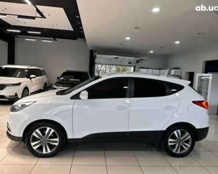 Хендай Туксон, об'ємом двигуна 2 л та пробігом 161 тис. км за 15500 $, фото 4 на Automoto.ua