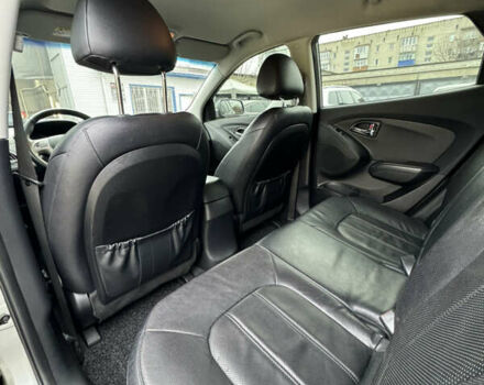 Хендай Туксон, объемом двигателя 2 л и пробегом 187 тыс. км за 14700 $, фото 22 на Automoto.ua