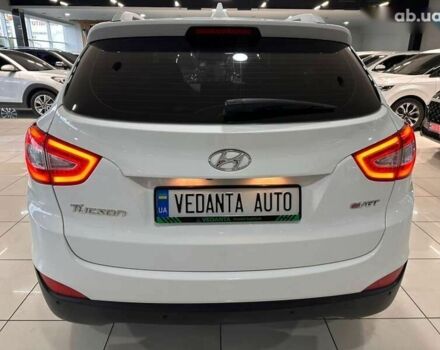 Хендай Туксон, об'ємом двигуна 2 л та пробігом 161 тис. км за 15500 $, фото 6 на Automoto.ua