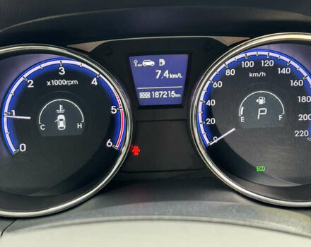 Хендай Туксон, объемом двигателя 2 л и пробегом 187 тыс. км за 14700 $, фото 34 на Automoto.ua