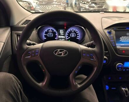 Хендай Туксон, об'ємом двигуна 2 л та пробігом 161 тис. км за 15500 $, фото 12 на Automoto.ua