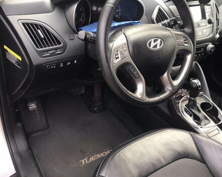 Хендай Туксон, об'ємом двигуна 2.4 л та пробігом 130 тис. км за 14800 $, фото 7 на Automoto.ua