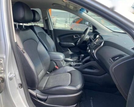 Хендай Туксон, об'ємом двигуна 2 л та пробігом 180 тис. км за 13900 $, фото 21 на Automoto.ua