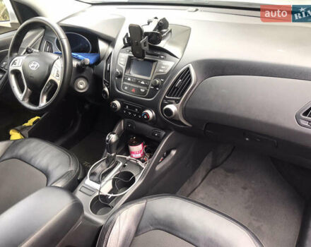 Хендай Туксон, об'ємом двигуна 2.4 л та пробігом 130 тис. км за 14800 $, фото 8 на Automoto.ua