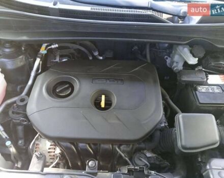 Хендай Туксон, об'ємом двигуна 2 л та пробігом 125 тис. км за 15500 $, фото 11 на Automoto.ua