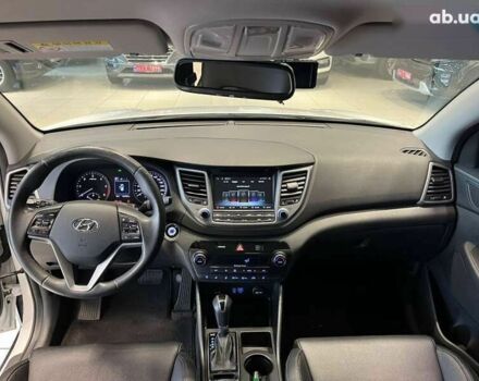 Хендай Туксон, объемом двигателя 2 л и пробегом 152 тыс. км за 18800 $, фото 16 на Automoto.ua