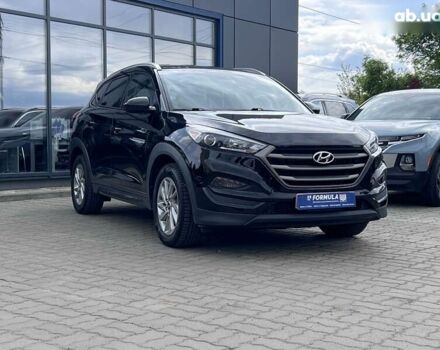 Хендай Туксон, объемом двигателя 2 л и пробегом 135 тыс. км за 14690 $, фото 4 на Automoto.ua