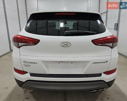 Хендай Туксон 2016 в Черновцах на Automoto.ua Хендай Туксон, объемом двигателя 1.59 л и пробегом 139 тыс. км за 2600 $, фото 5 на Automoto.ua