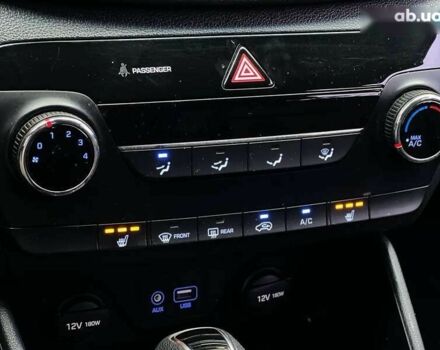 Хендай Туксон, объемом двигателя 1.7 л и пробегом 134 тыс. км за 15990 $, фото 26 на Automoto.ua