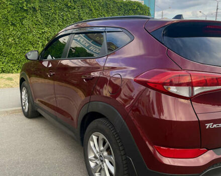 Хендай Туксон, объемом двигателя 2 л и пробегом 70 тыс. км за 16800 $, фото 4 на Automoto.ua