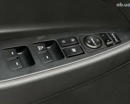 Хендай Туксон, объемом двигателя 1.7 л и пробегом 110 тыс. км за 15990 $, фото 23 на Automoto.ua